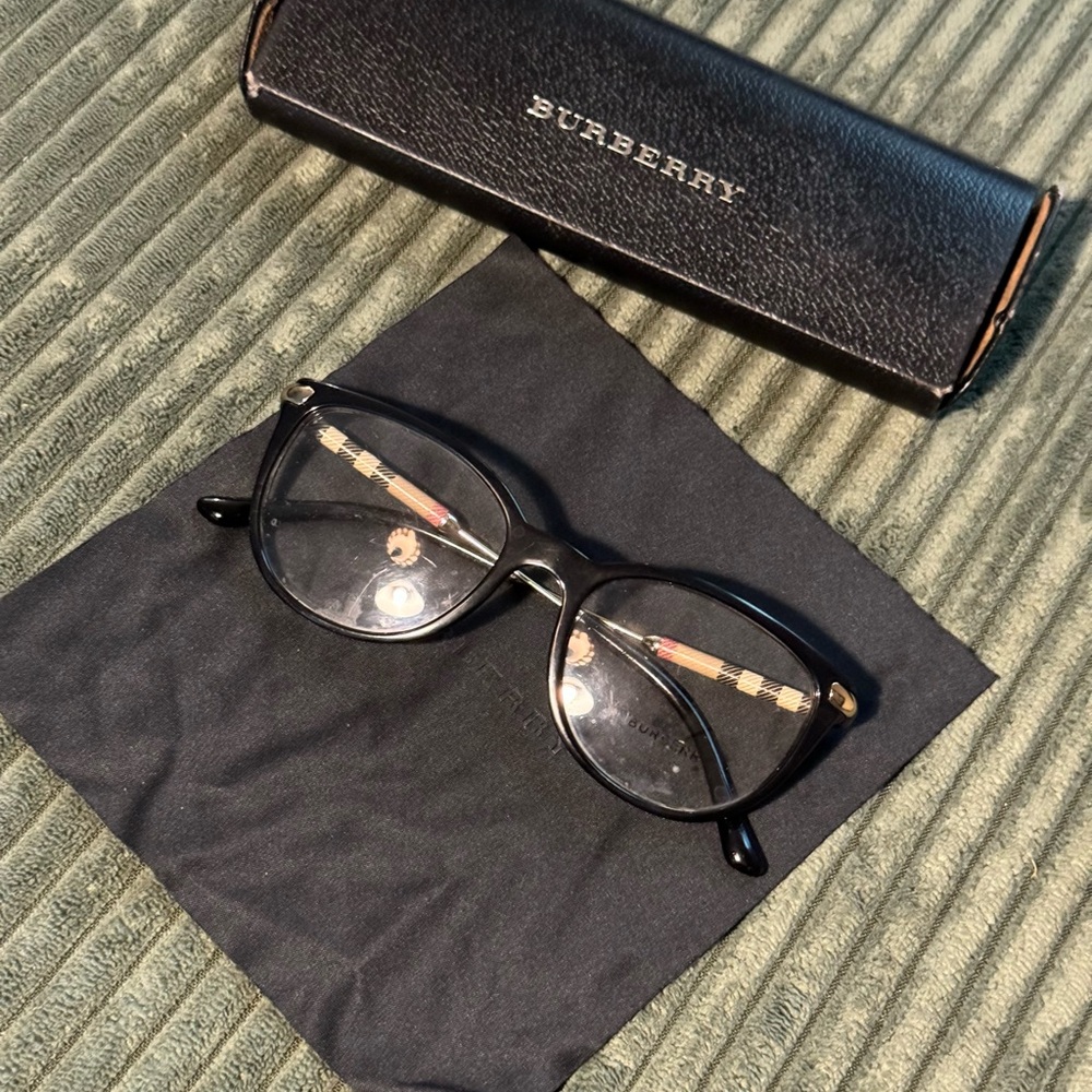 Burberry Glasses